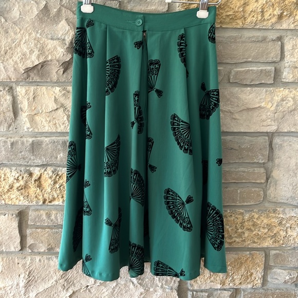 Bettie Page Las Vegas Vintage Inspired A-line Green Skirt Size Medium - Picture 15 of 16